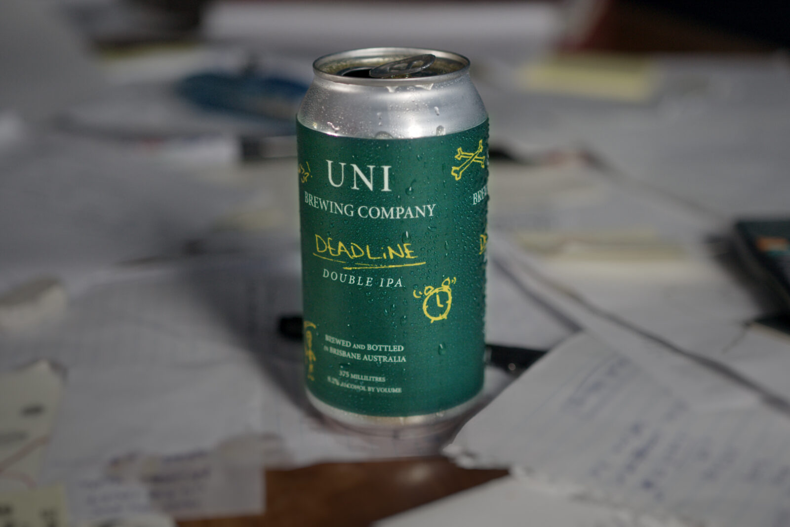 Uni Brewing Company Deadline Double IPA beer can on a desk.